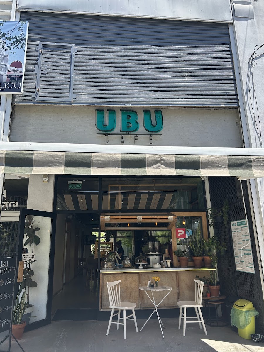 Ubu Cafe